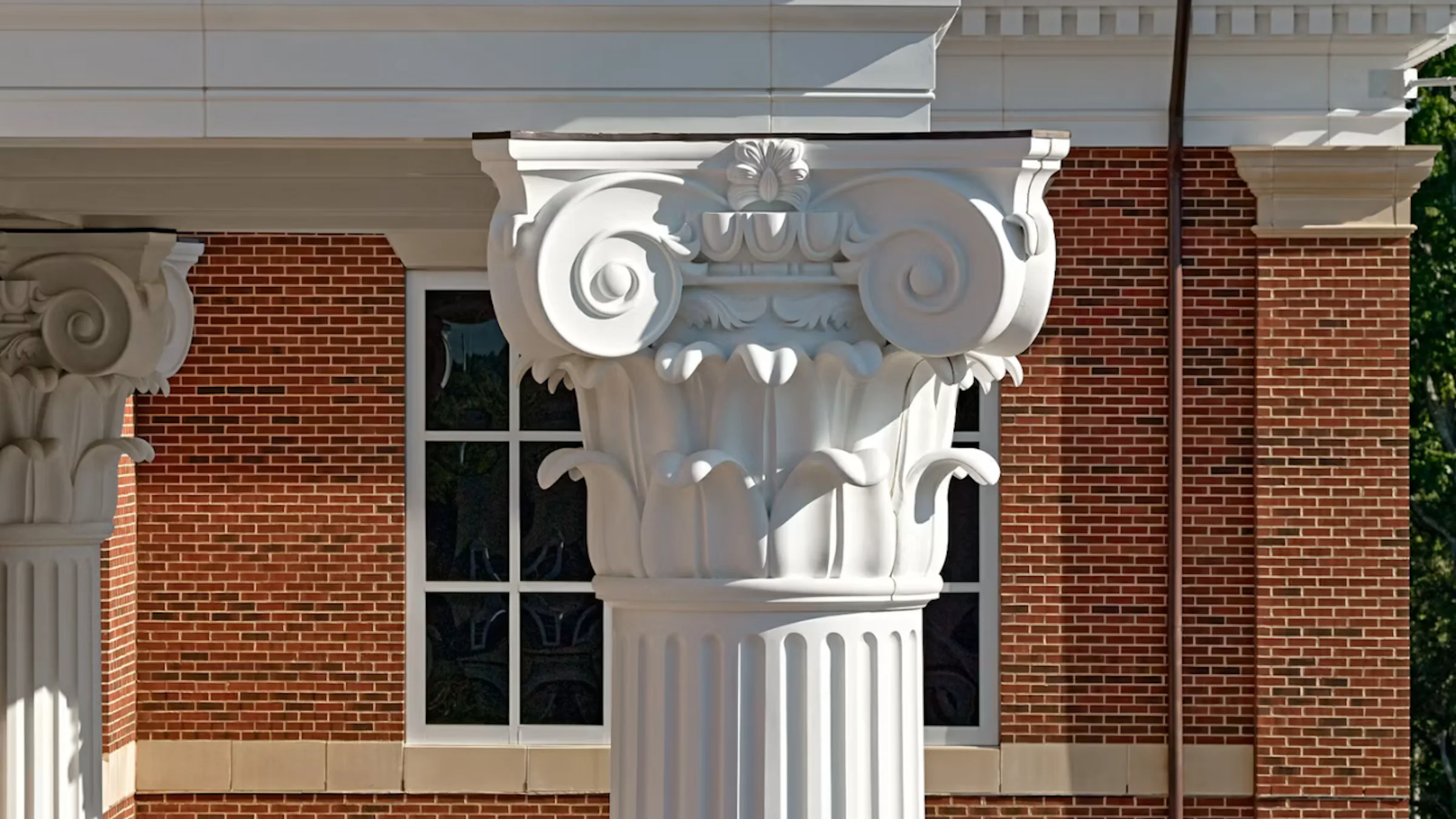 Fluted columns