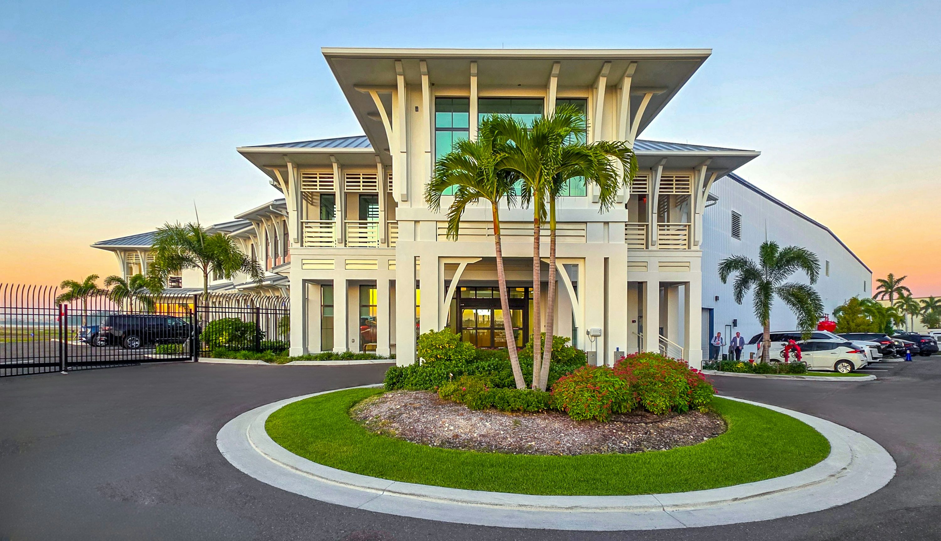 Naples Jet Center (3).png